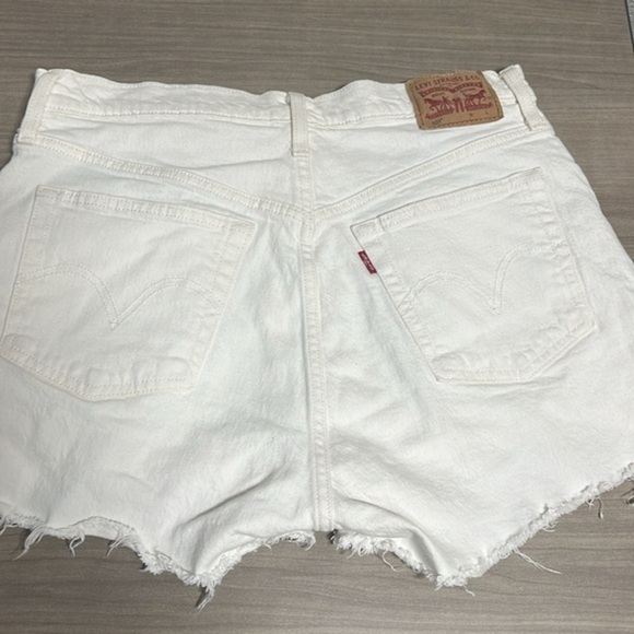 Levi 501‎ hidden button fly white denim frayed shorts waist 31 - Picture 3 of 8